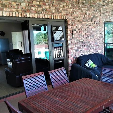 2 Bedroom Guest Suite At A-Frame Glengariff Beach Glen Eden Dış mekan fotoğraf