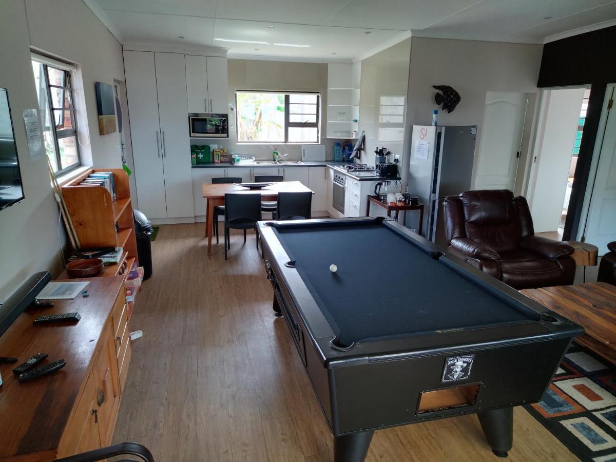 2 Bedroom Guest Suite At A-Frame Glengariff Beach Glen Eden Dış mekan fotoğraf